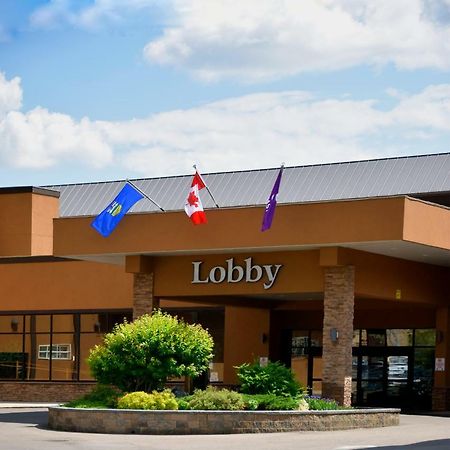 Coast Lethbridge Hotel & Conference Centre Exterior foto