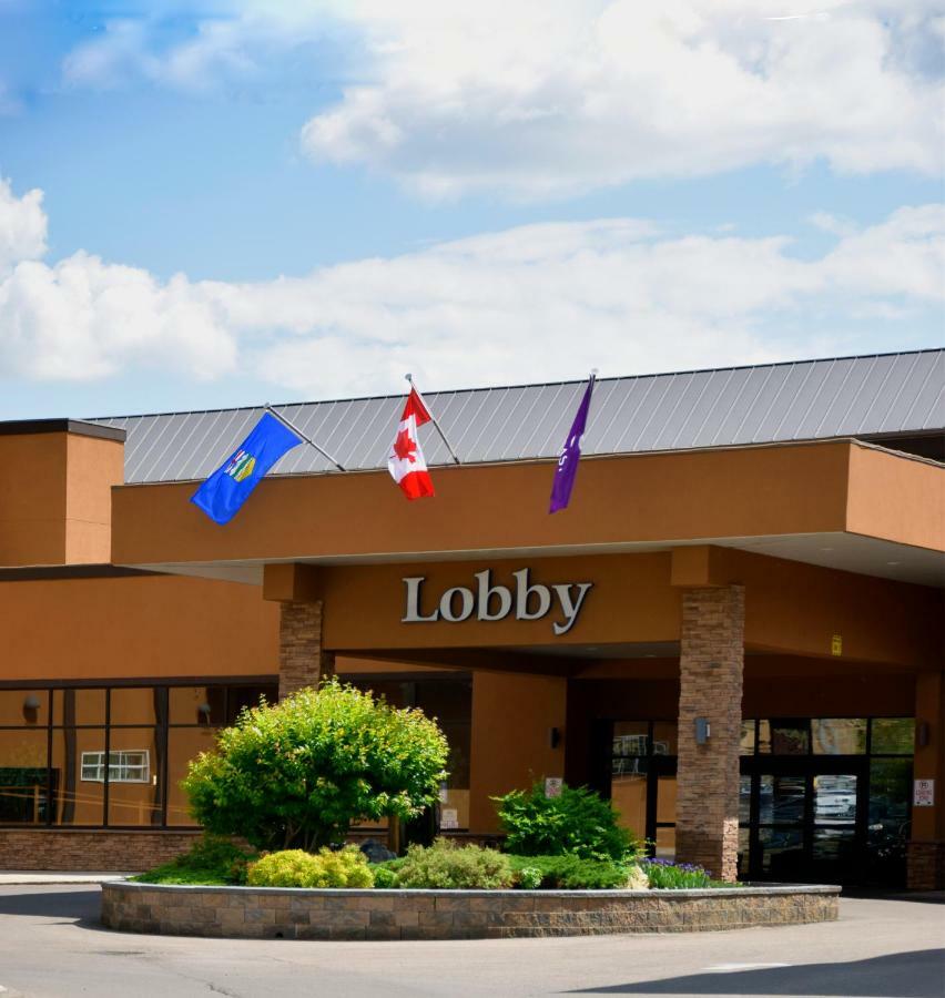 Coast Lethbridge Hotel & Conference Centre Exterior foto